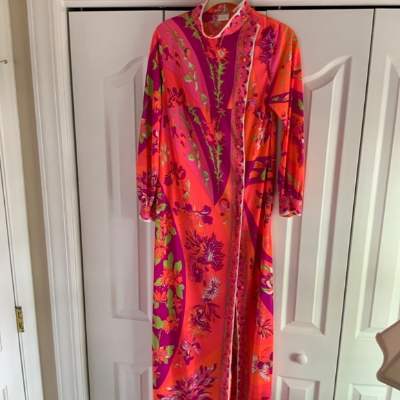 AUTHENTIC EMILIO PUCCI Formfit Rogers VINTAGE dressing gown and matching robe - Picture 3 of 12